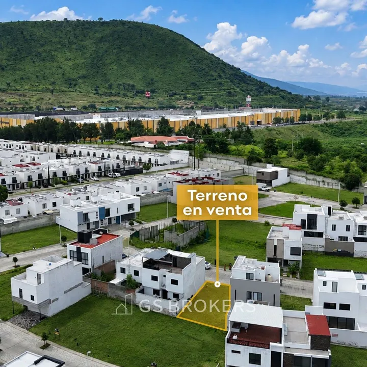 Foto 6 de Terreno en Venta | Fraccionamiento Adamar
