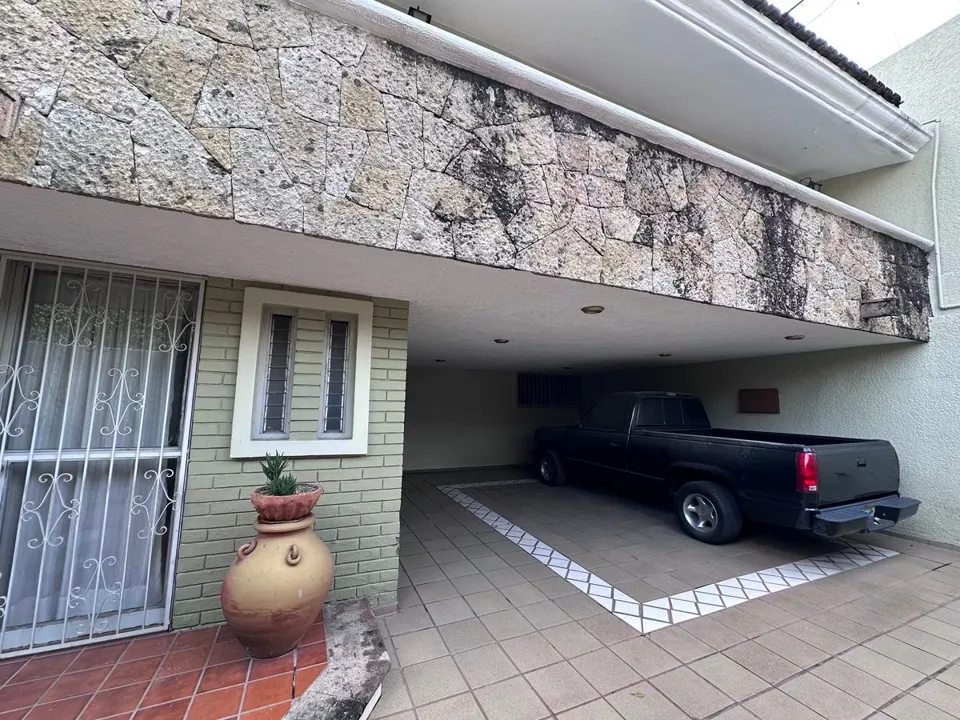 Foto 2 de Casa en renta en Camino Real, Las Flores, Comercial, Zapopan Jalisco