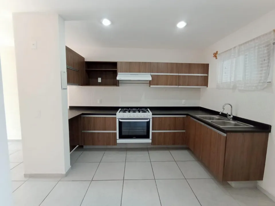 Foto 3 de Casa en venta en Loma Jiquilpan , Loma Dorada Delegación B, Tonalá