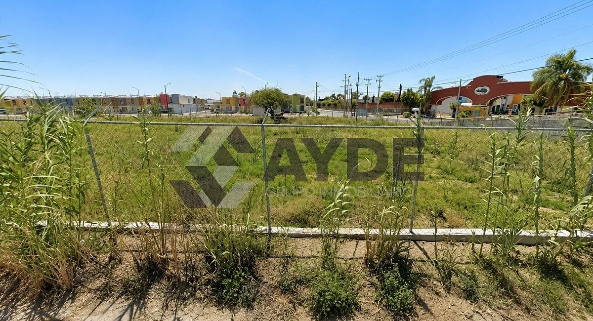 TERRENO EN VENTA EN PARQUES DEL PALMAR, TLAQUEPAQUE
