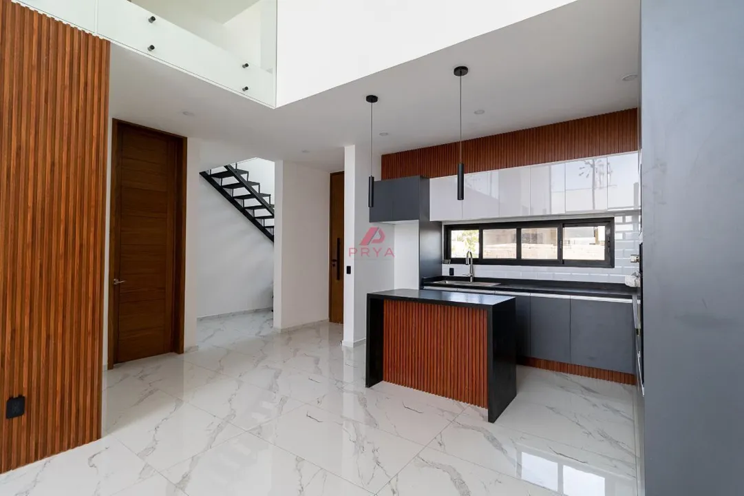 Foto 6 de Casa en Venta en Solares Residencial, Zapopan — Coto Larissa