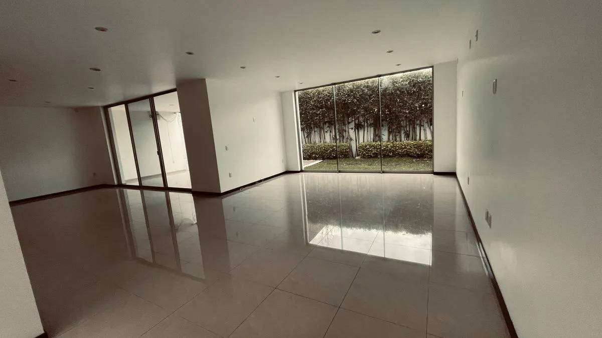 Foto 8 de ACOGEDORA RESIDENCIA  CON EXCELENTE UBICACIÓN