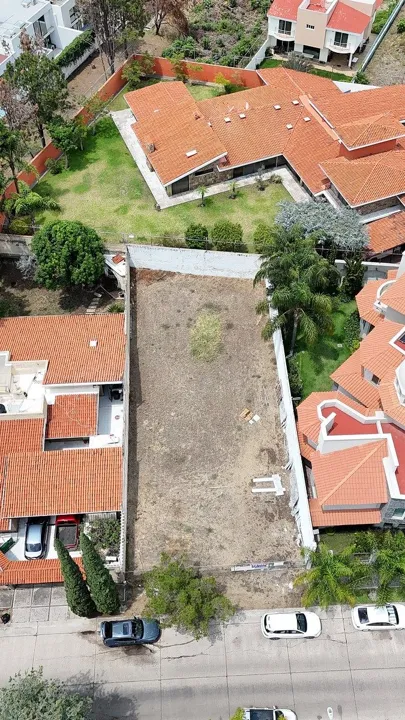 Foto 7 de Venta,Terreno plano 507 m2 · Paseo del Puma · A 100 m del Club de Bugambilias