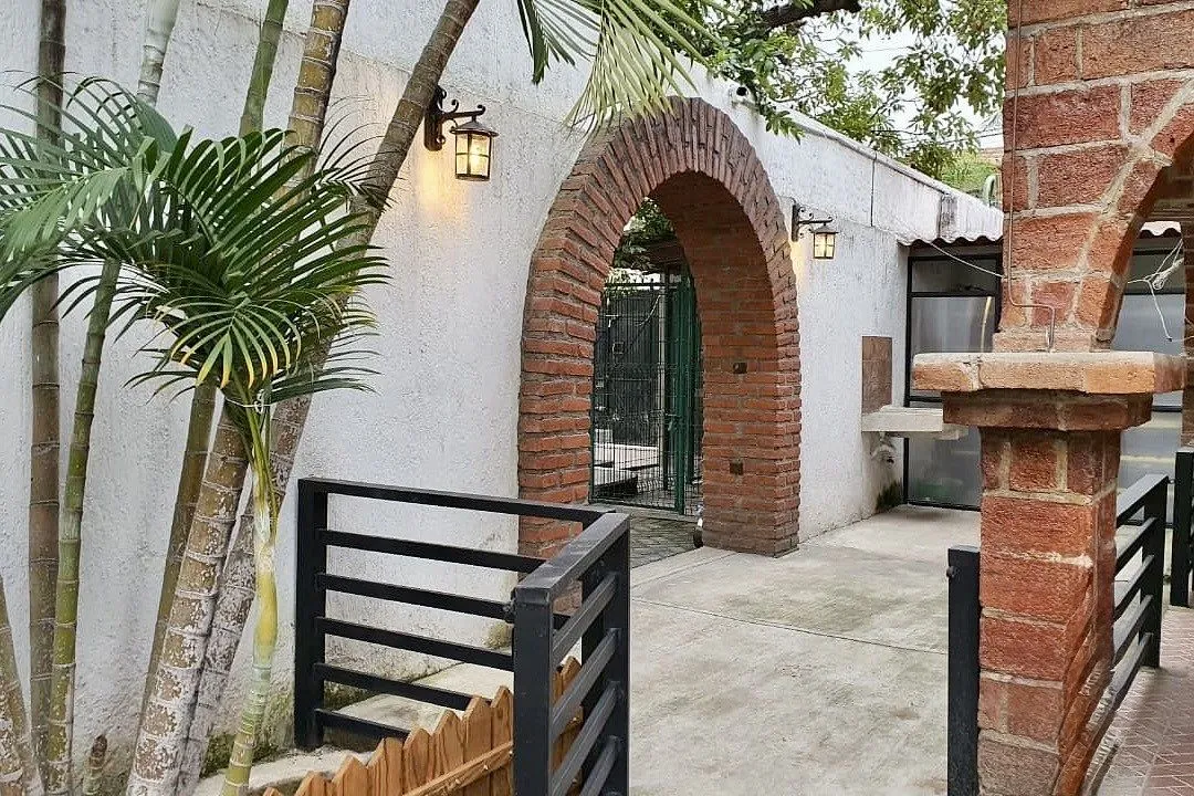 Foto 5 de Propiedad comercial de 15 × 22 metros, ideal para múltiples giros de negocio
