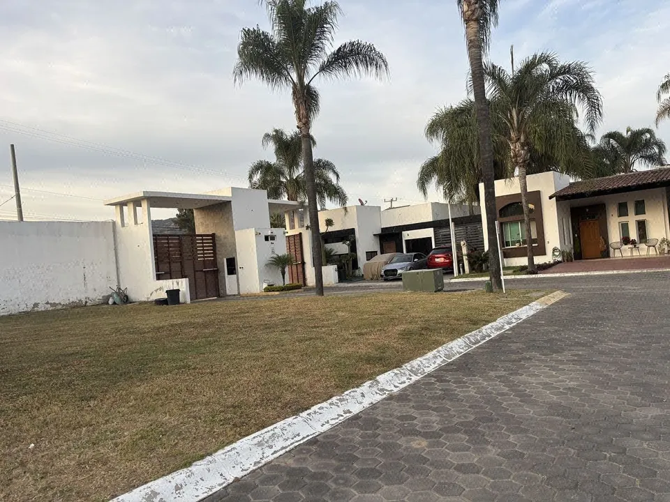 Foto 3 de ¡OPORTUNIDAD ÚNICA DE INVERSIÓN EN EL SUR! Terreno en Residencial Jade 🔥