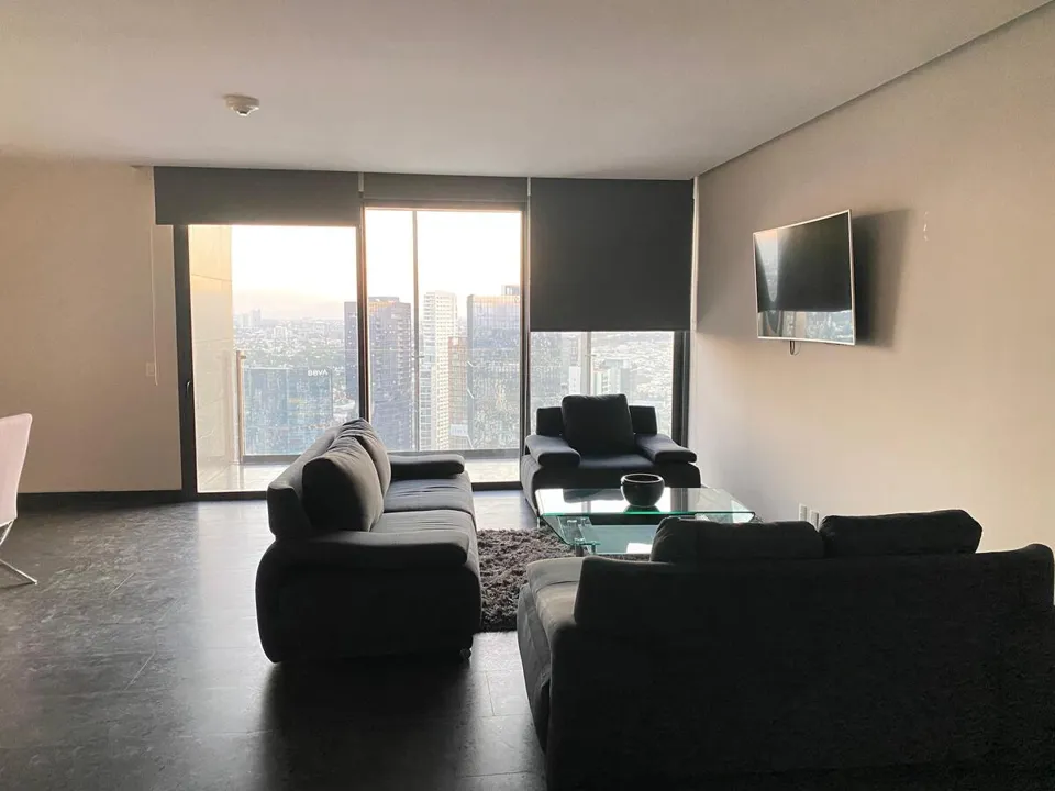 Foto 5 de DEPARTAMENTO AMUEBLADO HYATT ANDARES PISO 32