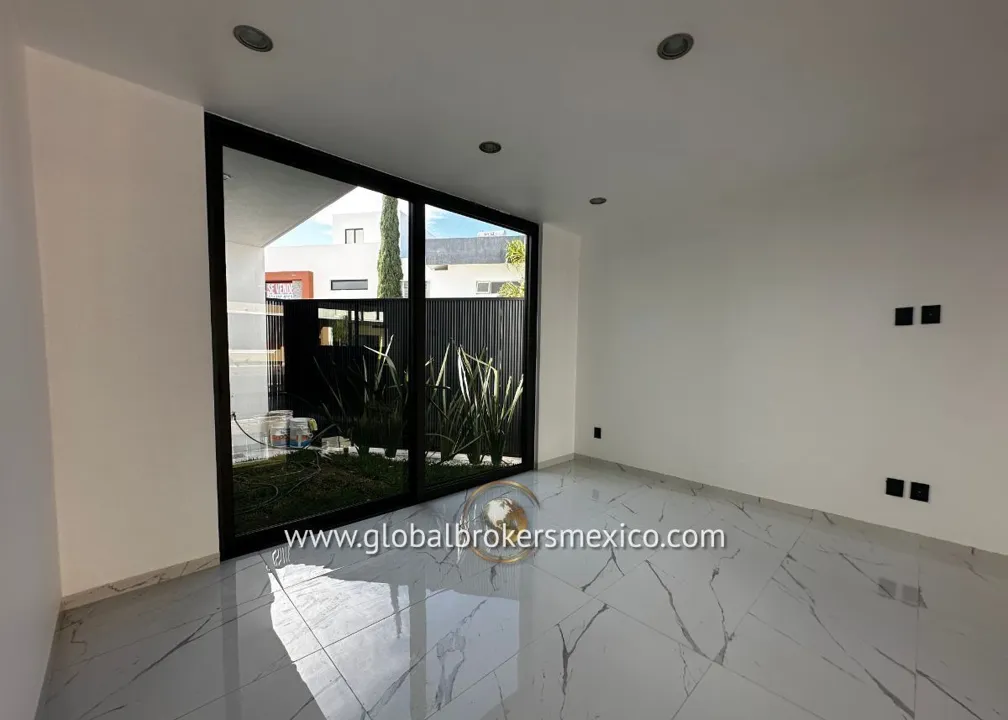 Foto 7 de Casa de Lujo en Venta, Coto Almendros Residencial, Los Almendros, Zapopan, Jalis
