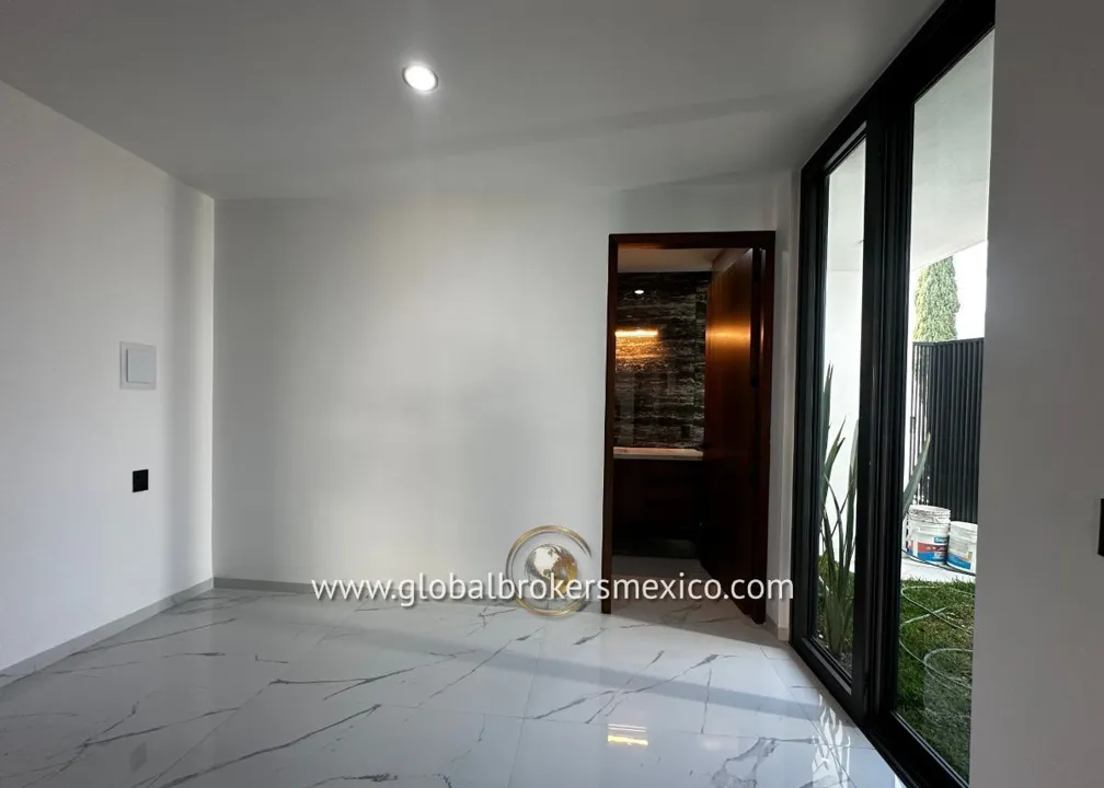 Foto 9 de Casa de Lujo en Venta, Coto Almendros Residencial, Los Almendros, Zapopan, Jalis