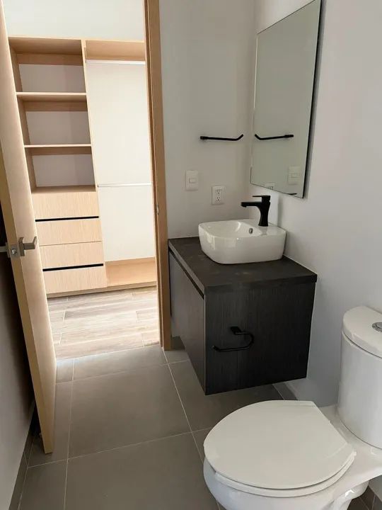 Foto 7 de DEPARTAMENTO EN VENTA - PRECIO DE OPORTUNIDAD Colomos Providencia