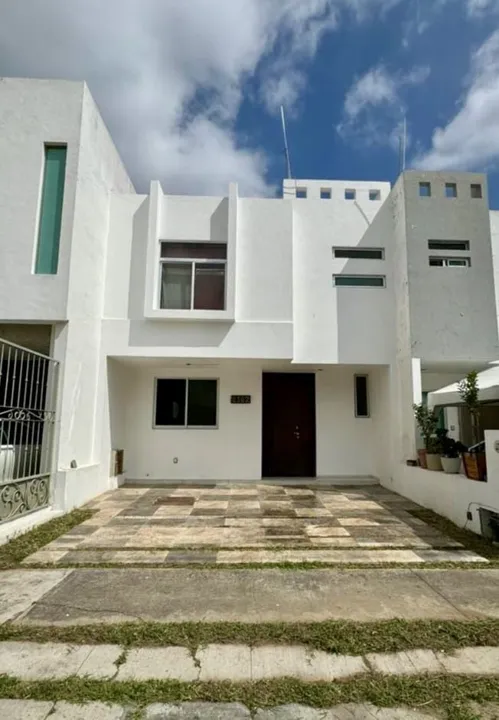 Casa en venta en Jardines del Valle  Zapopan Jalisco