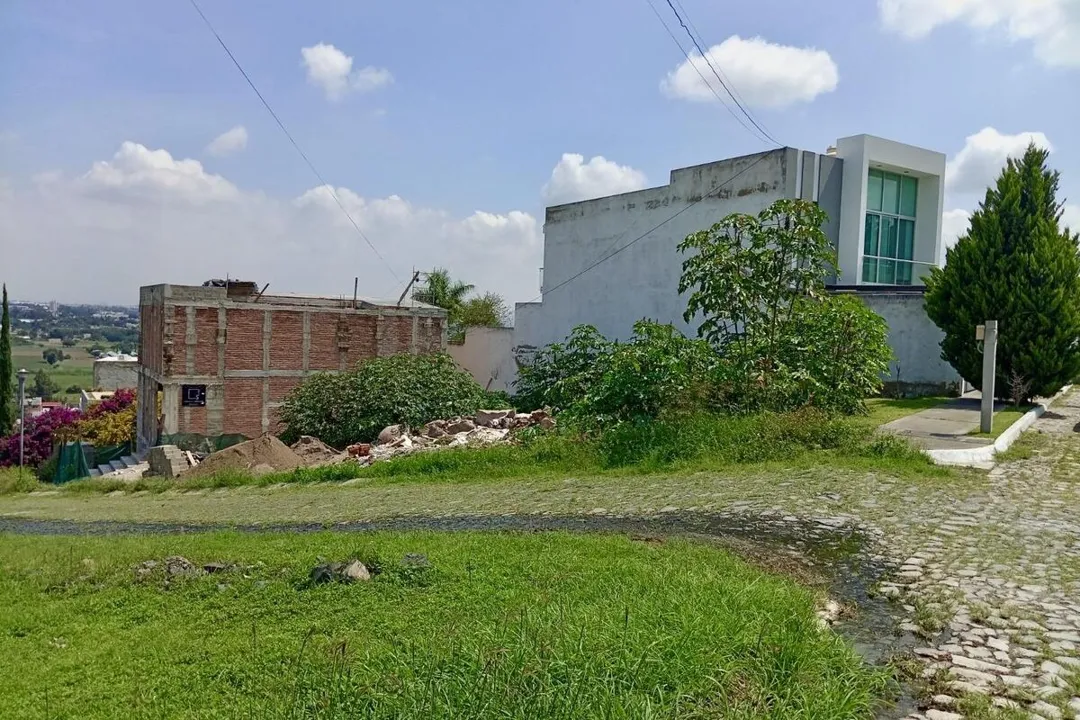 Terreno en esquina, en Cortijo de San Agustín, 254 M2
