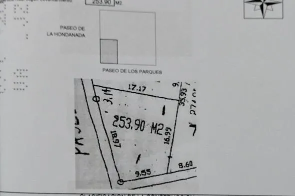 Foto 7 de Terreno en esquina, en Cortijo de San Agustín, 254 M2