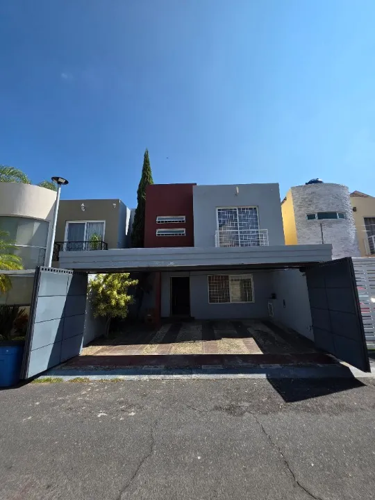 Casa en venta en Calle Circuito San Isidro, Mirador San Isidro, Zapopan