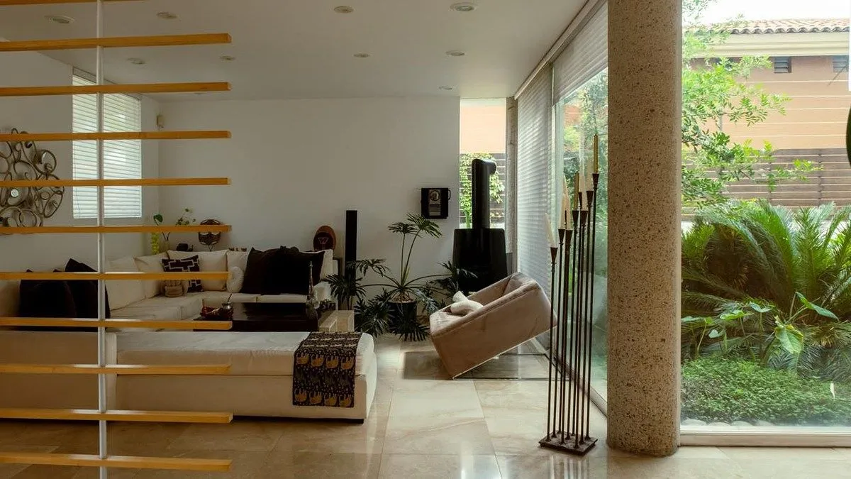 Foto 4 de Casa Moderna en Venta en San Raymundo, Valle Real