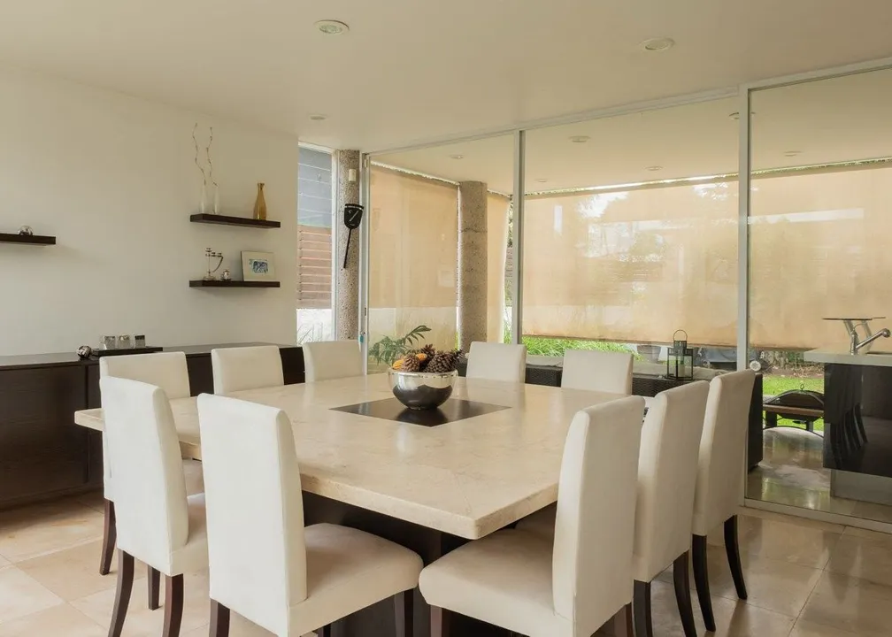 Foto 9 de Casa Moderna en Venta en San Raymundo, Valle Real