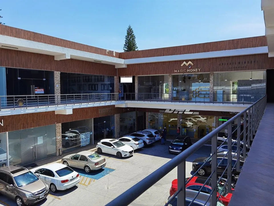 Foto 6 de LOCAL EN VENTA, COLONIA JACARANDAS, ZAPOPAN.