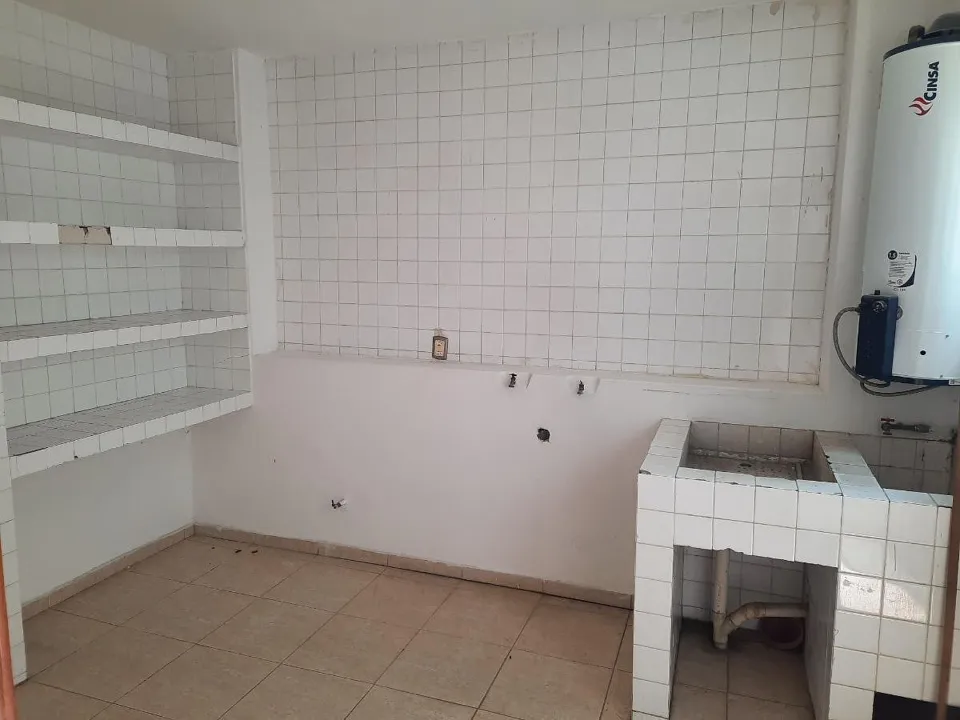 Foto 5 de Casa y terreno en venta en Jardín Real, Coto 6 | 450 m² totales
