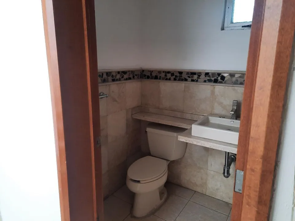 Foto 6 de Casa y terreno en venta en Jardín Real, Coto 6 | 450 m² totales