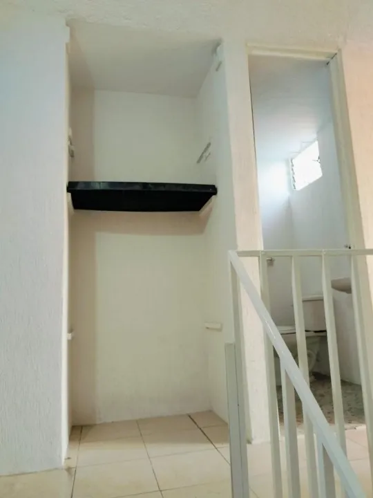 Foto 4 de Casa en venta en Calle Cipriano Campos Alatorre, Villas Del Nilo, Guadalajara