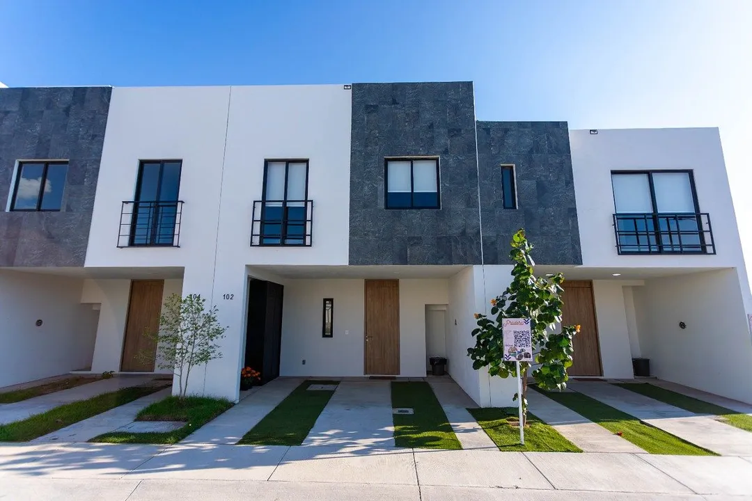 Casa nueva en venta en desarrollo cinco valles