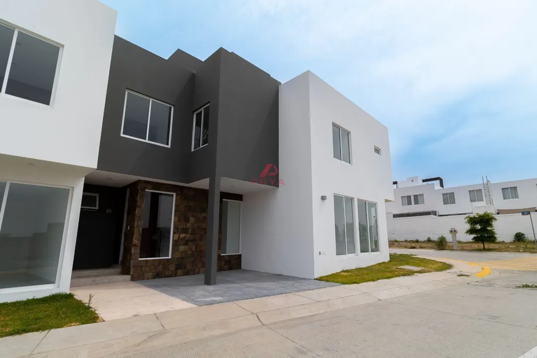 Foto 3 de Casa en venta en Bosques de Santa Anita