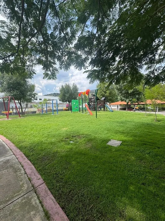Foto 9 de TERRENO EN VENTA EN BOSQUES DE SANTA ANITA