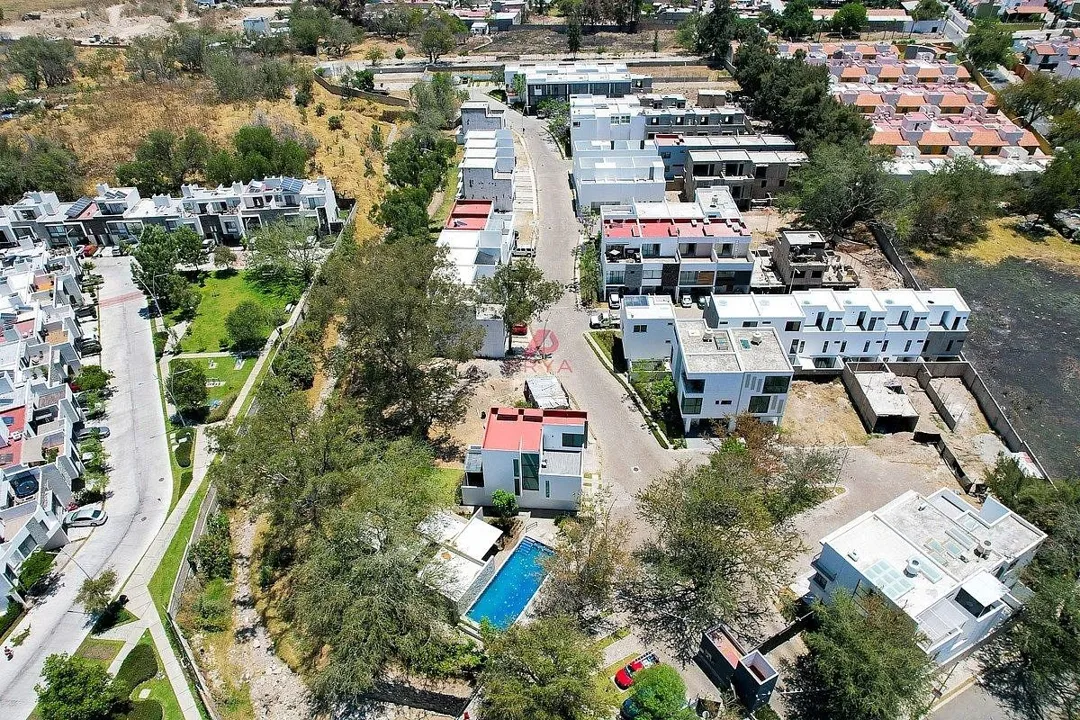 Terreno en Venta en Barlovento Residencial, Santa Ana Tepetitlán, Zapopan –