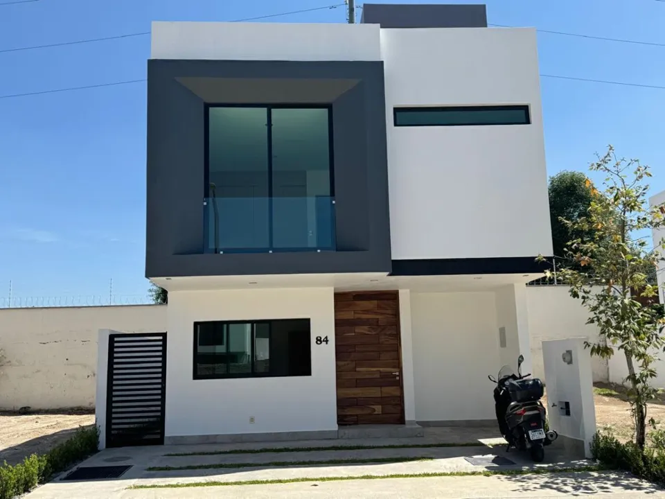 Casa en Venta, Parques Vallarta, Coto Abeto, Zapopan Jalisco