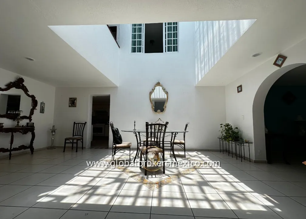 Foto 6 de Casa en Venta, en Colonia Chapalita Sur, Zapopan, Jalisco