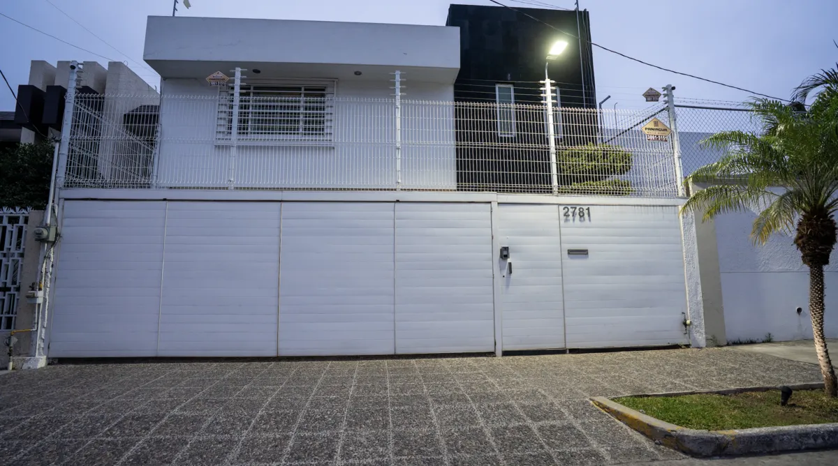Foto 2 de VENTA DE CASA EN RESIDENCIAL VICTORIA