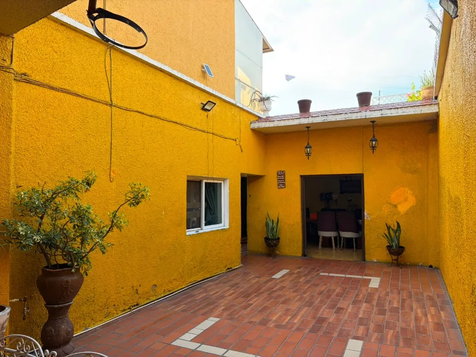 Foto 4 de Casa en venta en Tuberosa, Quinta Velarde, Guadalajara