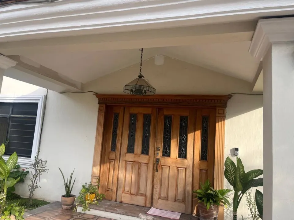 Foto 4 de Casa en venta en Avenida Romanos, Altamira, Zapopan
