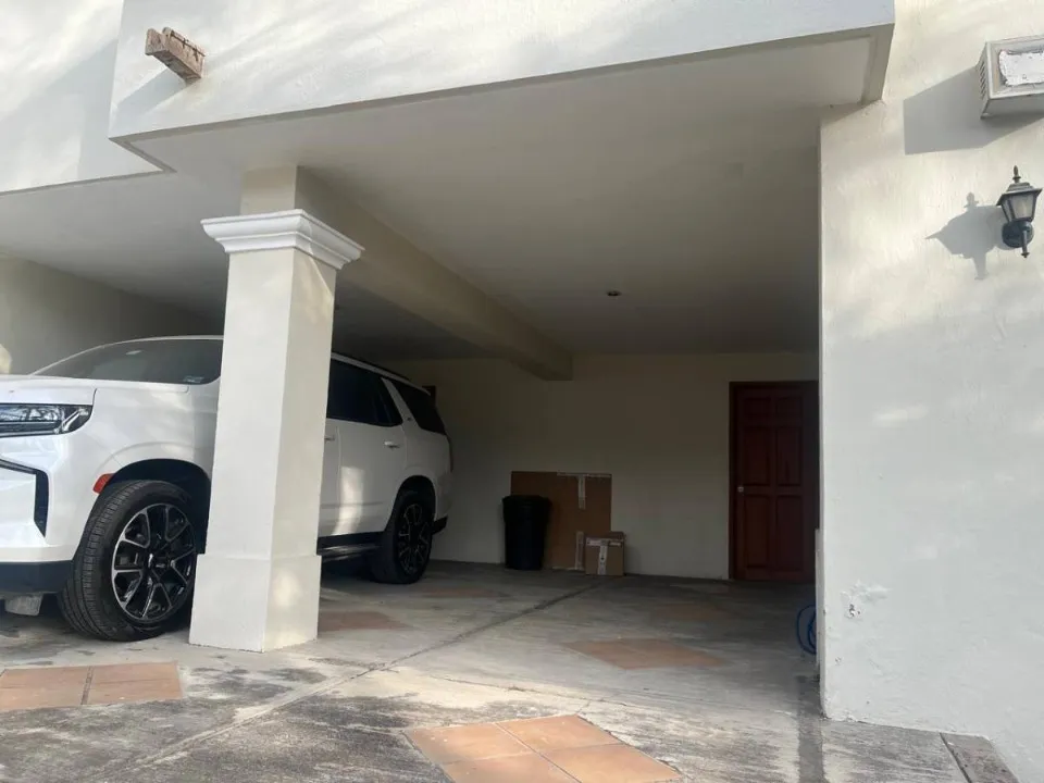 Foto 6 de Casa en venta en Avenida Romanos, Altamira, Zapopan
