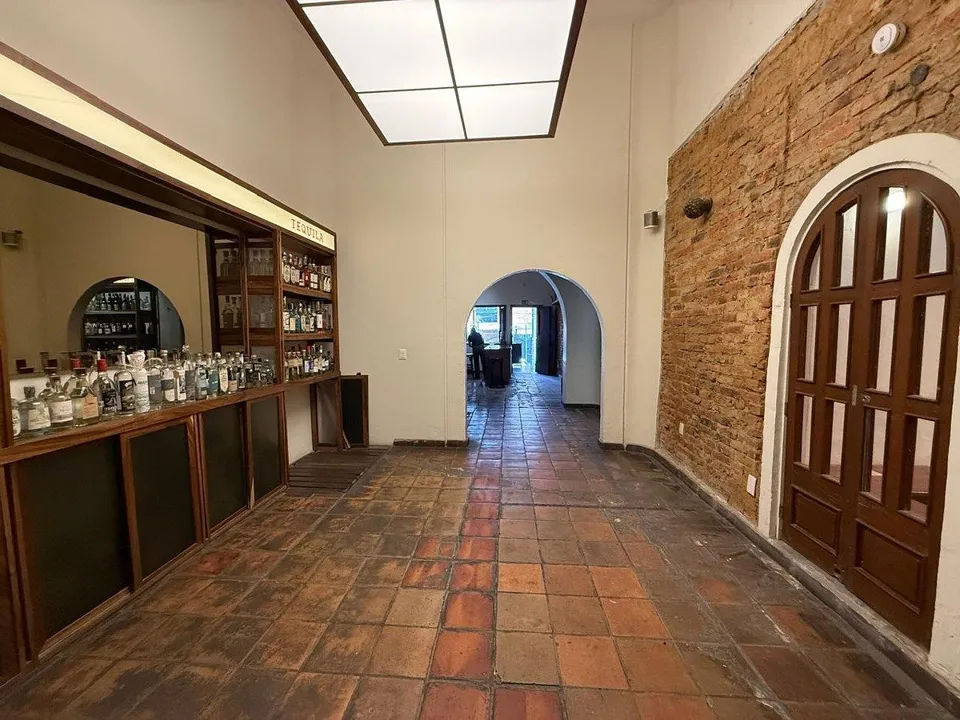 Foto 9 de Casa en venta en ESQUINA sobre Av. Vallarta colonia Americana