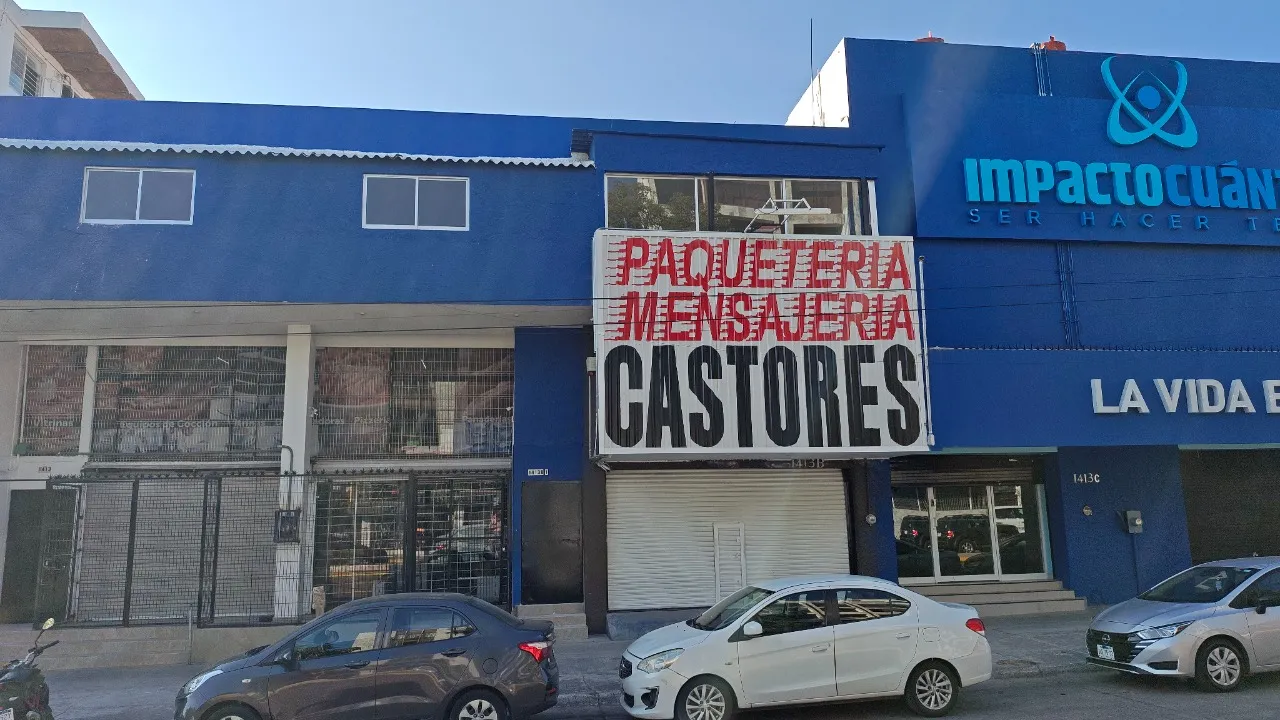 Local Comercial en renta en Avenida De La Paz, Americana, Guadalajara