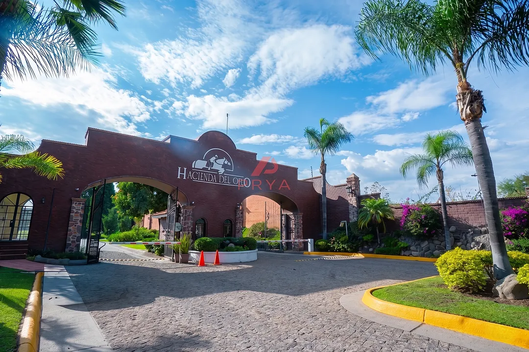 Foto 2 de Casa en venta en Hacienda del Oro, Tlajomulco de Zúñiga, con amplio jardín