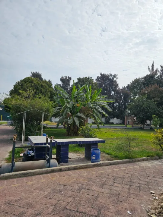 Foto 3 de Terreno en venta en Los Pinos, La Guadalupana, San Pedro Tlaquepaque