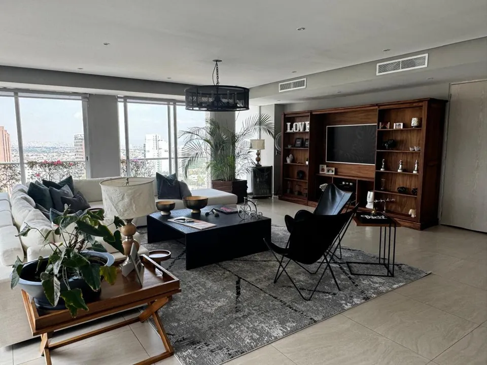 DEPARTAMENTO DE LUJO EN VENTA EN NEREA COUNTRY CLUB