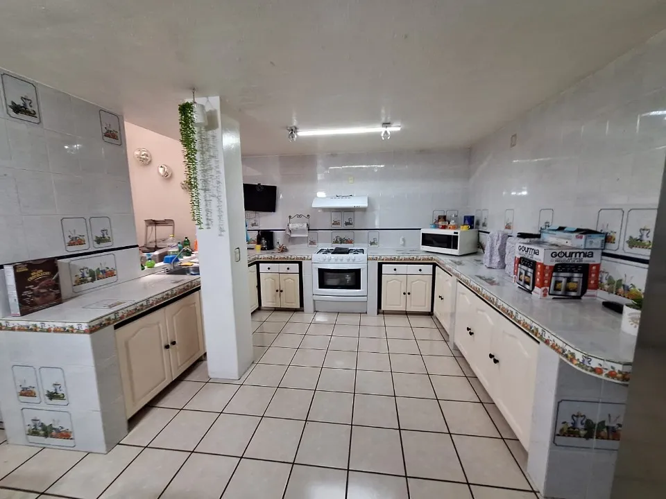 Foto 4 de Casa en venta en Santa Ana Tepetitlan, San Sebastianito, San Pedro Tlaquepaque