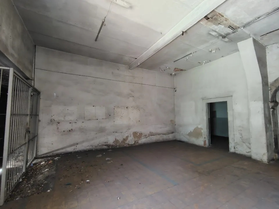 Foto 5 de Casa con Uso de Suelo Comercial o Mixto en venta en Calle Mariano Bárcena, Zona Centro, Guadalajara