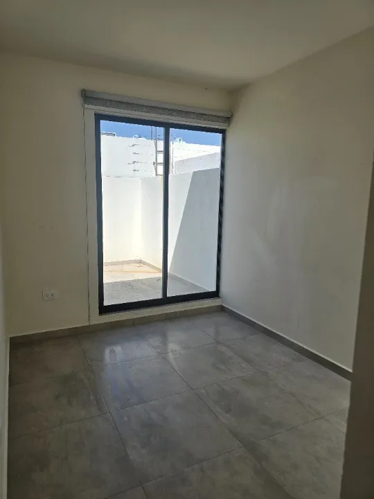Foto 2 de Casa en renta en Avenida Adamar , ADAMAR, Tlajomulco de Zuñiga