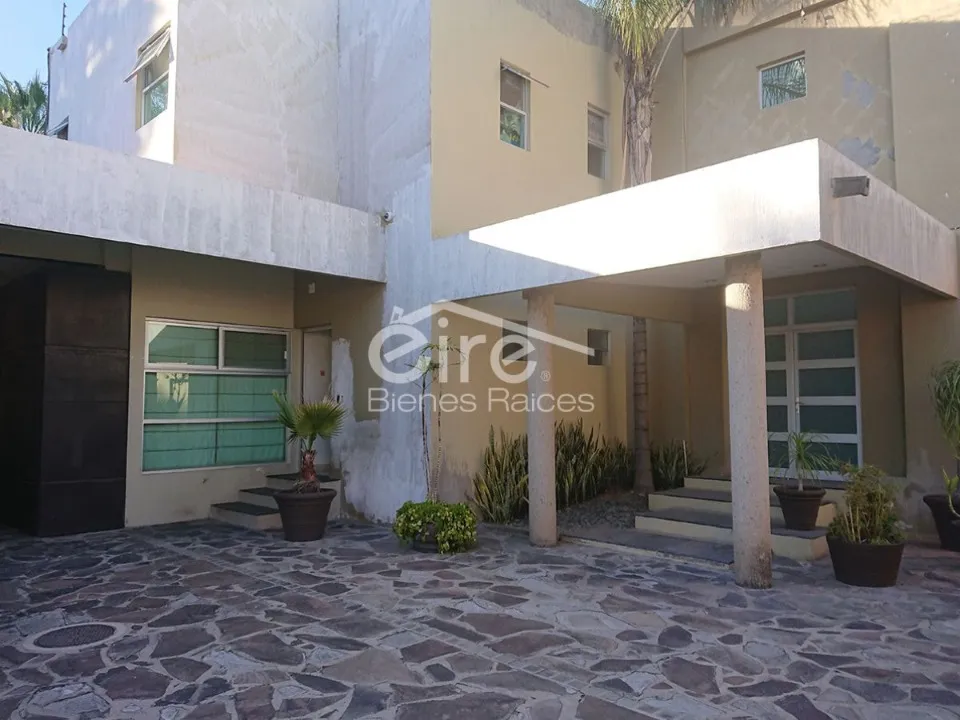 Casa en venta en Los Gavilanes, Tlajomulco de Zúñiga, Jalisco.