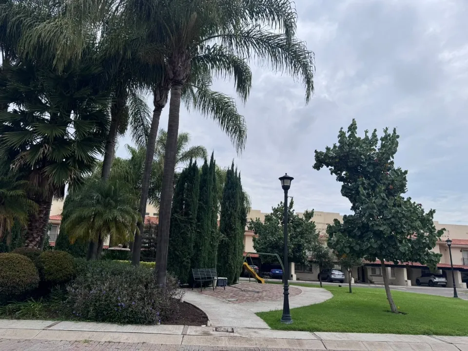 Foto 3 de Casa en venta en San Juan de Letrán, Residencial Cordilleras, Zapopan