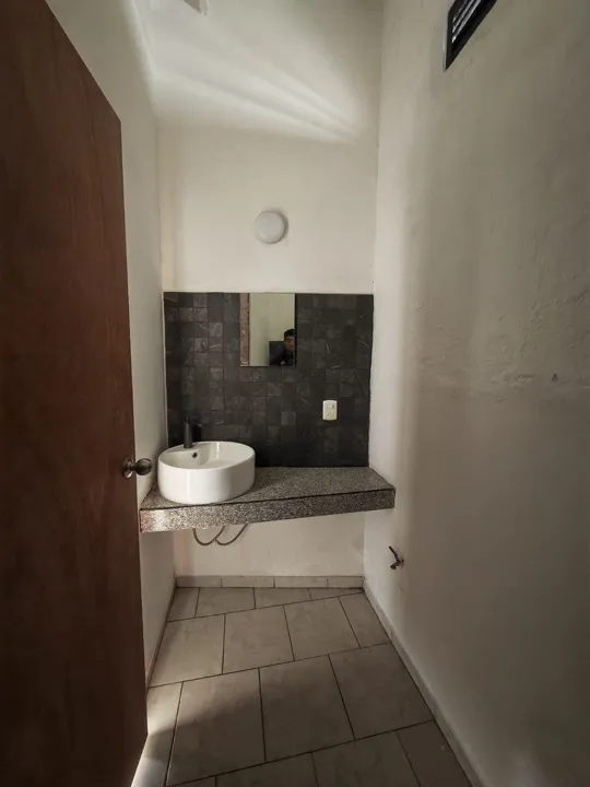 Foto 8 de Local Comercial en Renta en Glorias del Colli, Zapopan | 11 m de Frente y 44 m²
