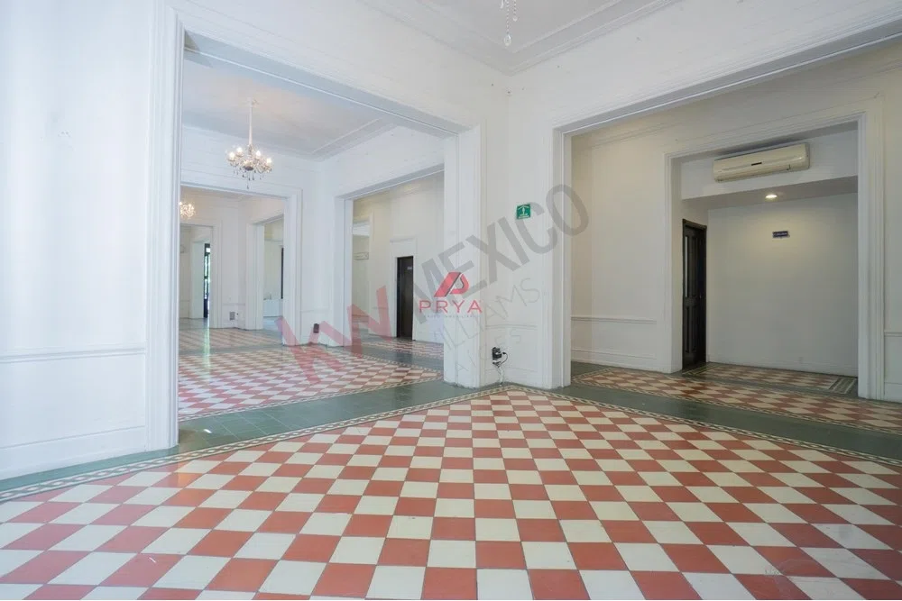 Foto 6 de Propiedad en VENTA - Notaría 42, Calle Libertad 1725, Americana, 44160 Guadalajara, Jal, México