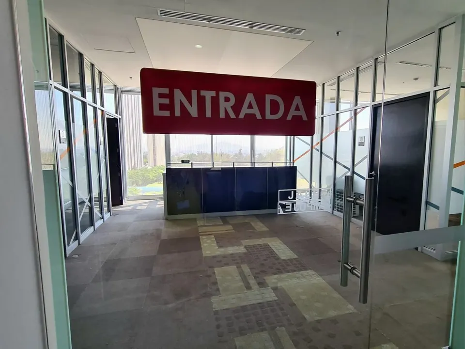 Foto 4 de Oficinas Corporativas con Acabados en Renta en, Av. Américas, 436m2 , Nivel 4