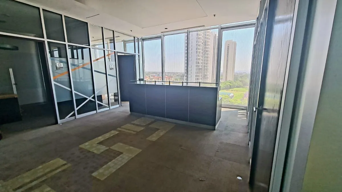 Foto 7 de Oficinas Corporativas con Acabados en Renta en, Av. Américas, 436m2 , Nivel 4