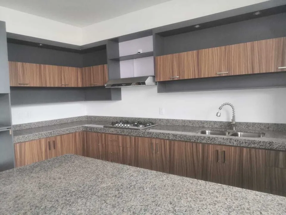 Foto 3 de Se vende casa en Parques Vallarta,  Coto Acacia, Zapopan