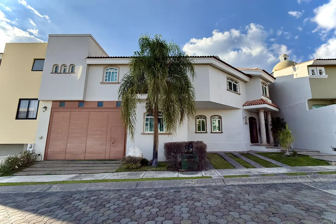 Foto 2 de Casa en venta en Bosques de Santa Anita, Tlajomulco de Zúñiga, Jal.