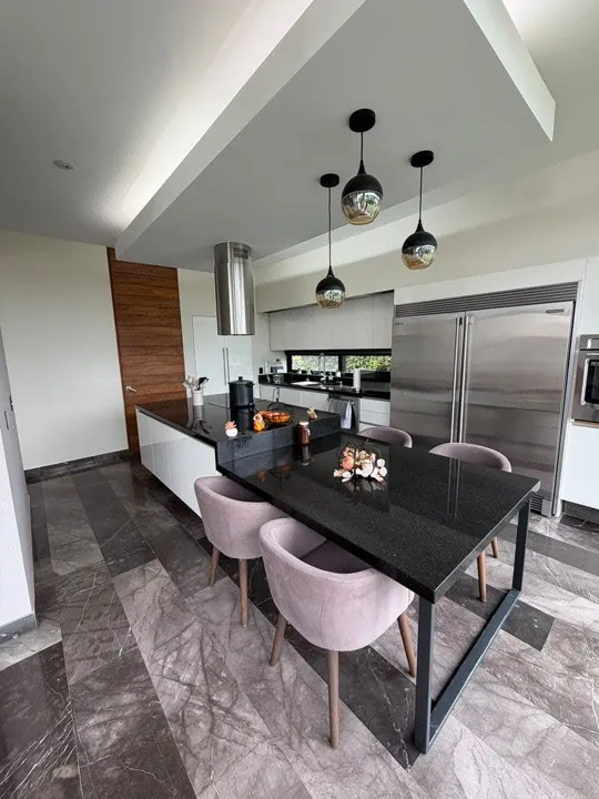 Foto 4 de Casa de lujo en venta en Alcazar Oriente